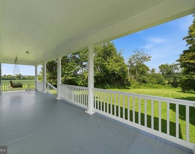 22422 Whites Ferry Road - Photo Thumbnail 8