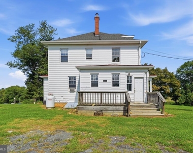 22422 Whites Ferry Road - Photo Thumbnail 11