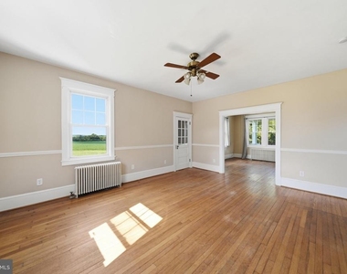 22422 Whites Ferry Road - Photo Thumbnail 30