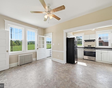22422 Whites Ferry Road - Photo Thumbnail 34