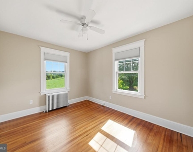 22422 Whites Ferry Road - Photo Thumbnail 49