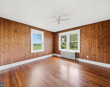 22422 Whites Ferry Road - Photo Thumbnail 45