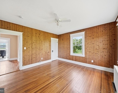 22422 Whites Ferry Road - Photo Thumbnail 46