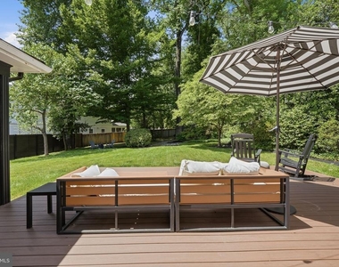 5902 Wilson Lane - Photo Thumbnail 41