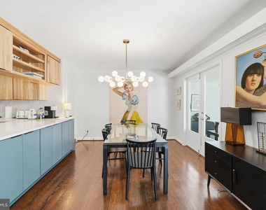 5902 Wilson Lane - Photo Thumbnail 13