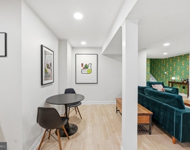 5902 Wilson Lane - Photo Thumbnail 24