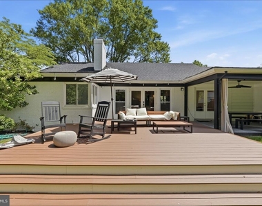 5902 Wilson Lane - Photo Thumbnail 37
