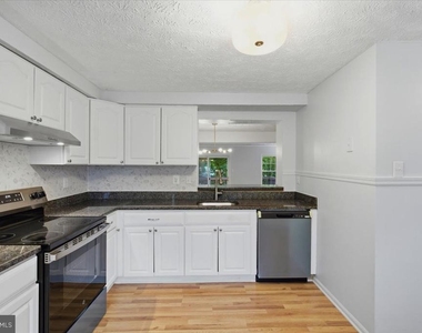 508 Palmspring Drive - Photo Thumbnail 10
