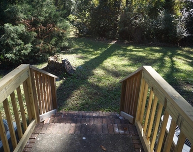 112 E Mciver Street - Photo Thumbnail 13