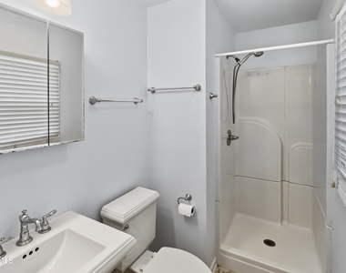 6909 Justice Drive - Photo Thumbnail 11