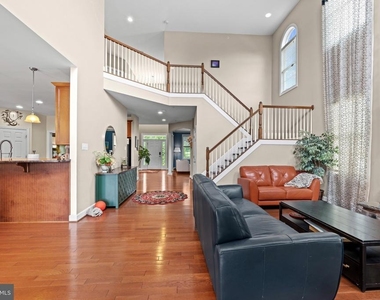 5066 Winesap Way - Photo Thumbnail 17