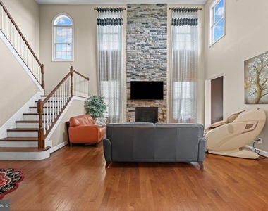 5066 Winesap Way - Photo Thumbnail 11