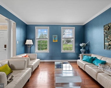 5066 Winesap Way - Photo Thumbnail 9