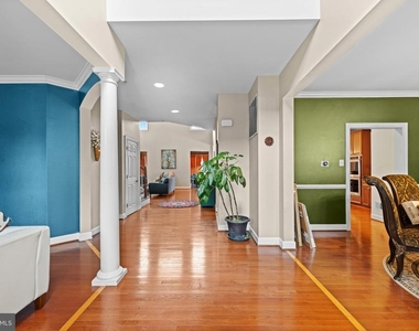 5066 Winesap Way - Photo Thumbnail 7