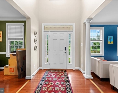 5066 Winesap Way - Photo Thumbnail 4
