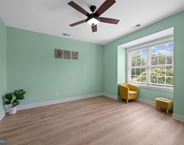 5066 Winesap Way - Photo Thumbnail 32