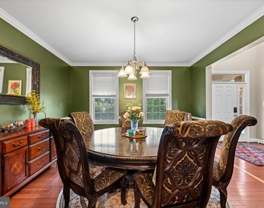 5066 Winesap Way - Photo Thumbnail 6