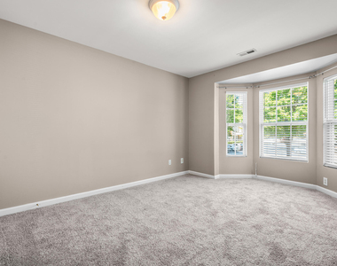 8139 Rhiannon Road - Photo Thumbnail 22