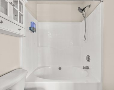 8139 Rhiannon Road - Photo Thumbnail 18