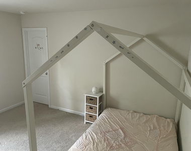 920 Cozy Oak Avenue - Photo Thumbnail 18