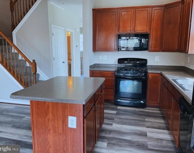 4747 Witchhazel Way - Photo Thumbnail 4