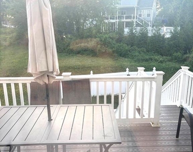 377 Hackley Drive - Photo Thumbnail 1