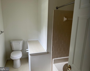 1520 Murray Place - Photo Thumbnail 9