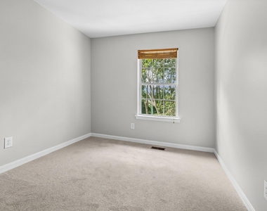 1905 Millington Square - Photo Thumbnail 12