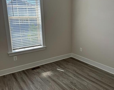 2915 Osprey Way - Photo Thumbnail 23