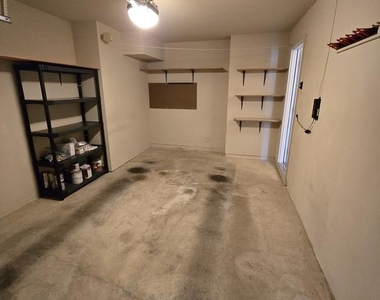 11213 Heron Place - Photo Thumbnail 8