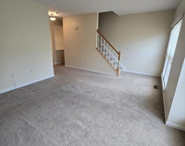 11213 Heron Place - Photo Thumbnail 17