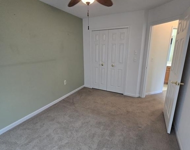 11213 Heron Place - Photo Thumbnail 22