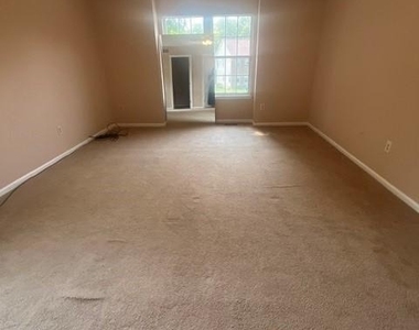 2306 Alava Court - Photo Thumbnail 21