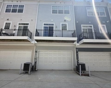 35 Meridian Lane - Photo Thumbnail 20