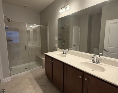 35 Meridian Lane - Photo Thumbnail 11