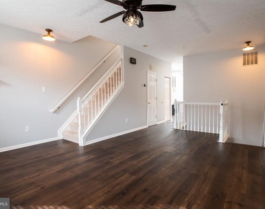 200 Toddson Lane - Photo Thumbnail 6