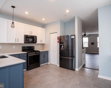 200 Toddson Lane - Photo Thumbnail 10