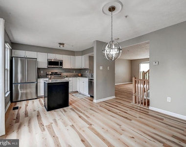 3 Sandview Court - Photo Thumbnail 3