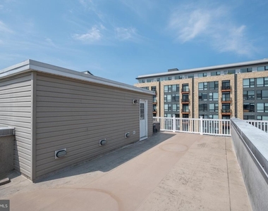 1236 Harbor Island Walk - Photo Thumbnail 46