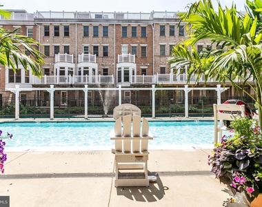 1236 Harbor Island Walk - Photo Thumbnail 65