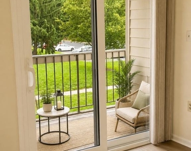 1113 Castle Harbour Way - Photo Thumbnail 20
