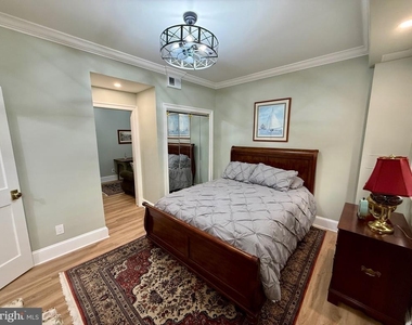110 Annapolis Street - Photo Thumbnail 8