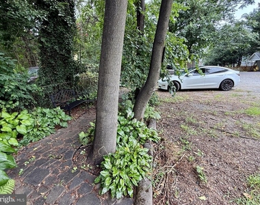 110 Annapolis Street - Photo Thumbnail 24