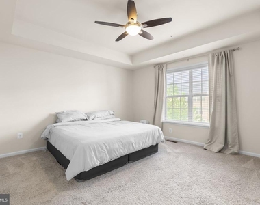 858 Nancy Lynn Lane - Photo Thumbnail 15
