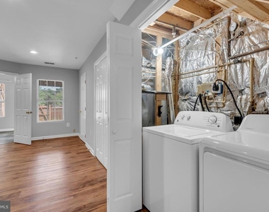 8195 Poinsett Terrace - Photo Thumbnail 13