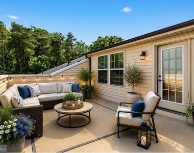 7314 Taylors Hill Lane - Photo Thumbnail 19