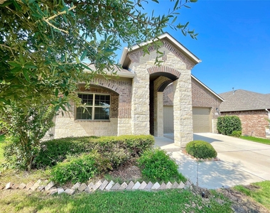 16412 Vescovo Ln - Photo Thumbnail 2