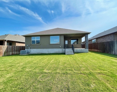 16412 Vescovo Ln - Photo Thumbnail 24