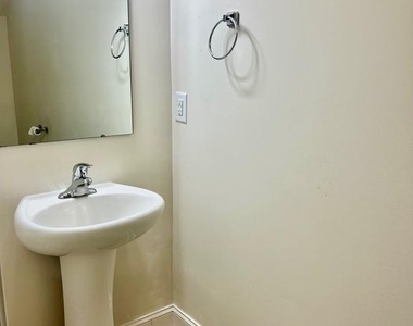 116 Village Center Boulevard - Photo Thumbnail 15