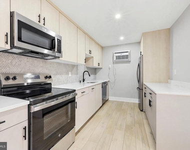 200 Brandywine Boulevard - Photo Thumbnail 6